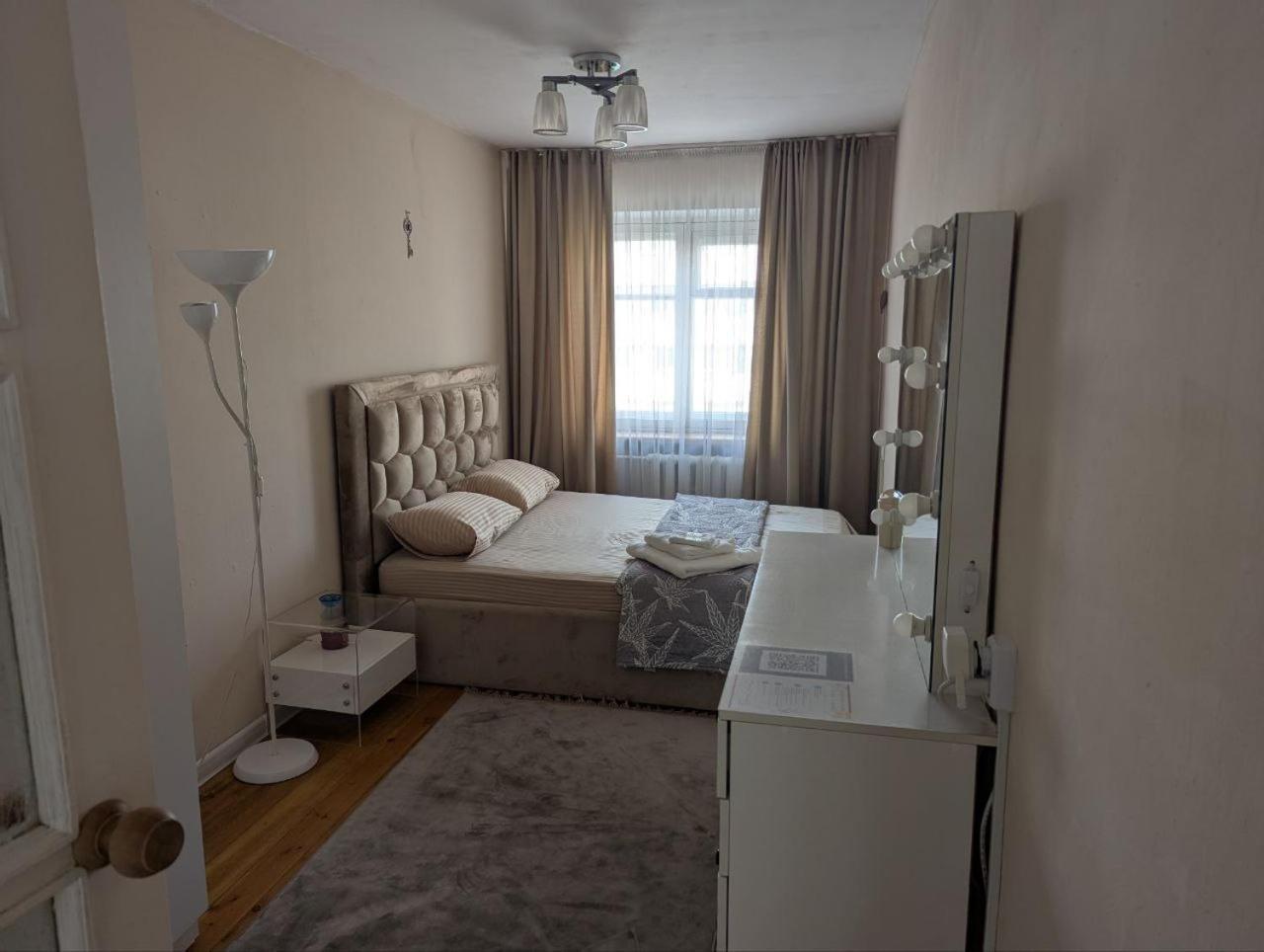 Moonflower Residence 4645 ビシュケク エクステリア 写真
